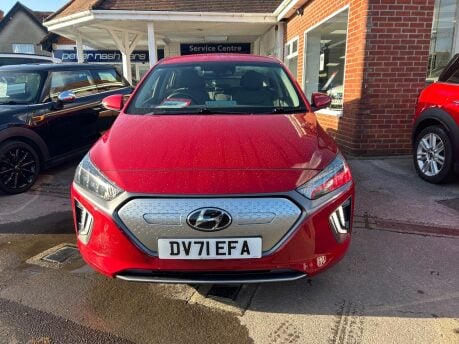Hyundai IONIQ 38.3kWh Premium EV Auto 5dr 11
