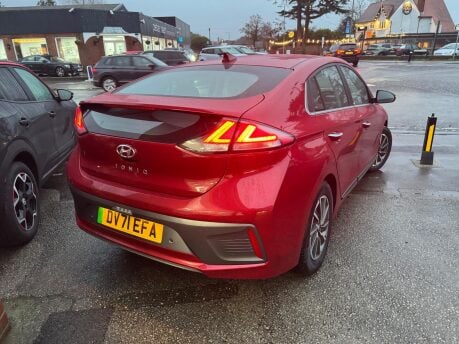 Hyundai IONIQ 38.3kWh Premium EV Auto 5dr 6