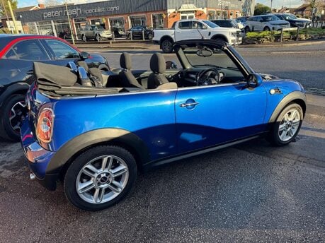 Mini Convertible 1.6 Cooper Auto Euro 6 2dr 8