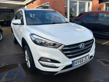 Hyundai TUCSON 1.6 GDi Blue Drive SE Euro 6 (s/s) 5dr 9