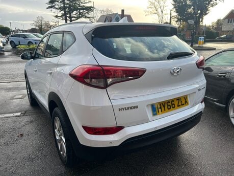Hyundai TUCSON 1.6 GDi Blue Drive SE Euro 6 (s/s) 5dr 4
