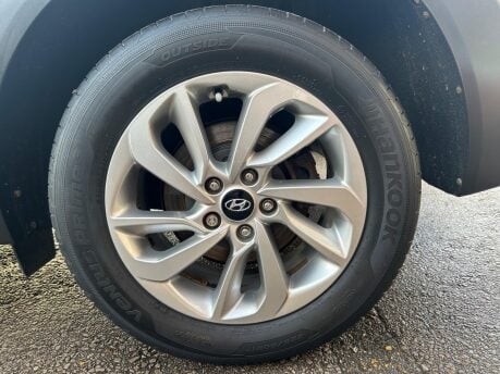 Hyundai TUCSON 1.6 GDi Blue Drive SE Euro 6 (s/s) 5dr 12