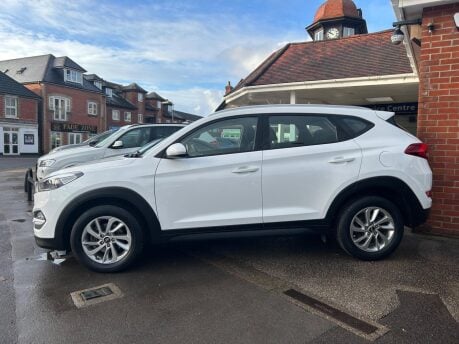 Hyundai TUCSON 1.6 GDi Blue Drive SE Euro 6 (s/s) 5dr 3