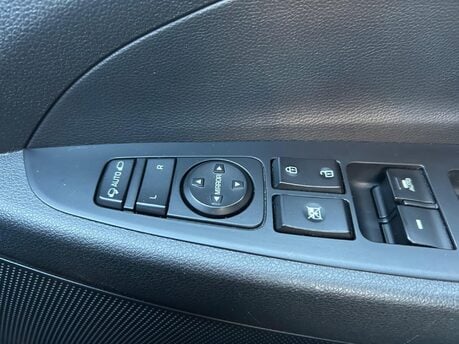 Hyundai TUCSON 1.6 GDi Blue Drive SE Euro 6 (s/s) 5dr 29