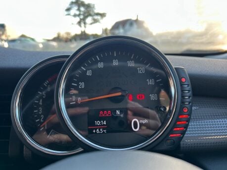 Mini Hatch 1.5 Cooper Euro 6 (s/s) 5dr 22