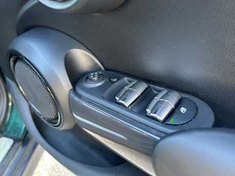 Mini Hatch 1.5 Cooper Euro 6 (s/s) 5dr 20