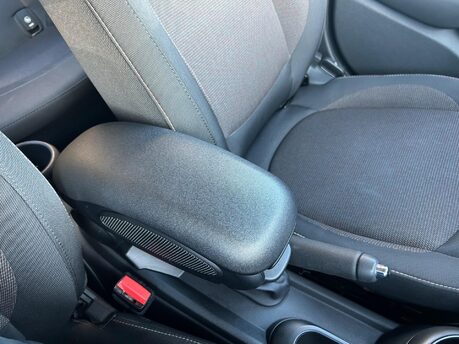 Mini Hatch 1.5 Cooper Euro 6 (s/s) 5dr 28