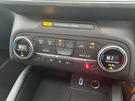 Ford Focus 1.0T EcoBoost 125 Active X Euro 6 (s/s) 5dr 25