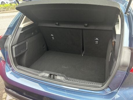 Ford Focus 1.0T EcoBoost 125 Active X Euro 6 (s/s) 5dr 6