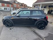 Mini Hatch COOPER 6