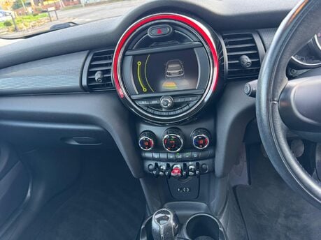 Mini Hatch COOPER 21