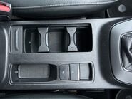 Ford Focus TITANIUM X 32