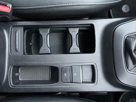 Ford Focus TITANIUM X 32