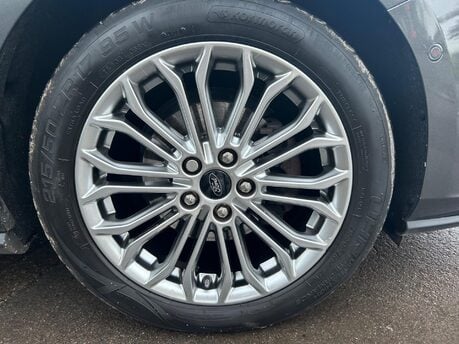 Ford Focus TITANIUM X 11