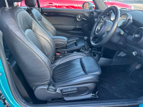 Mini Convertible COOPER S 18