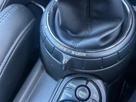 Mini Convertible COOPER S 26