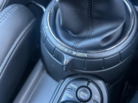 Mini Convertible COOPER S 26