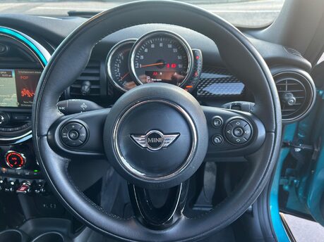 Mini Convertible COOPER S 22