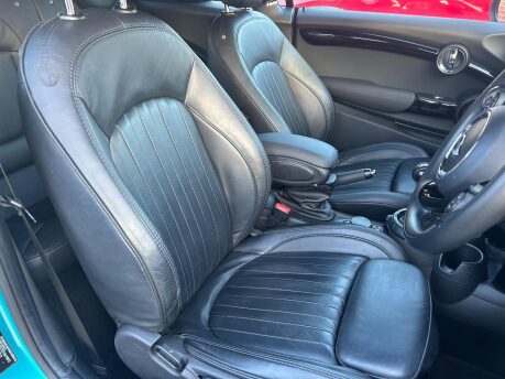 Mini Convertible COOPER S 17