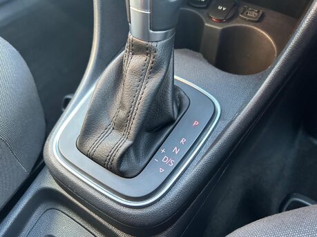 Volkswagen Polo 1.0 TSI BlueMotion Tech SEL DSG Euro 6 (s/s) 5dr 27