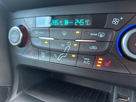 Ford Focus 1.5T EcoBoost Titanium X Euro 6 (s/s) 5dr 30