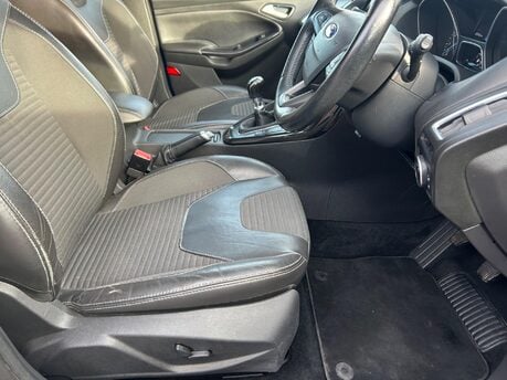 Ford Focus 1.5T EcoBoost Titanium X Euro 6 (s/s) 5dr 19