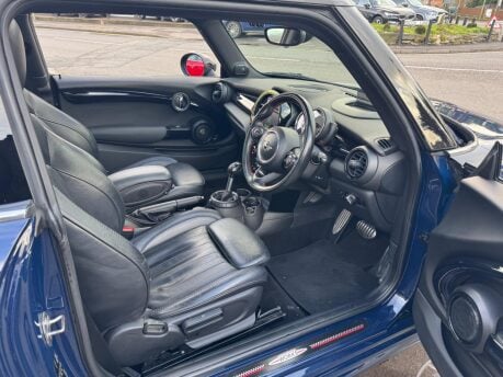 Mini Hatch 2.0 Cooper S Auto Euro 6 (s/s) 3dr 15