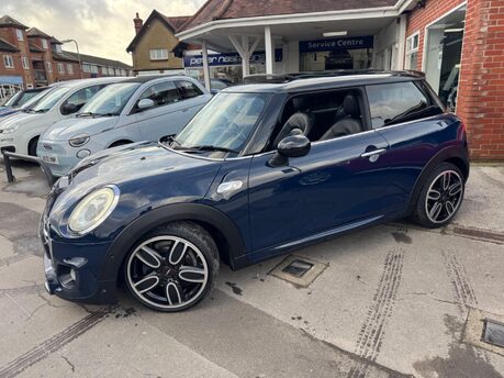 Mini Hatch 2.0 Cooper S Auto Euro 6 (s/s) 3dr 3
