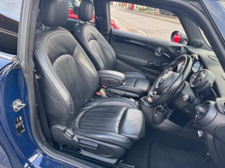 Mini Hatch 2.0 Cooper S Auto Euro 6 (s/s) 3dr 16