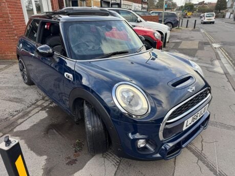 Mini Hatch 2.0 Cooper S Auto Euro 6 (s/s) 3dr 9