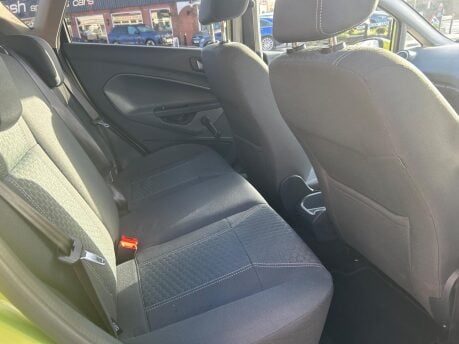 Ford Fiesta TITANIUM 15