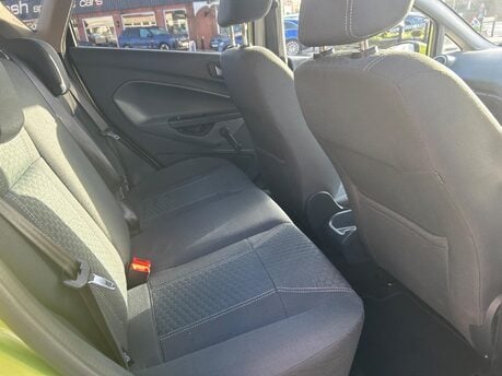 Ford Fiesta TITANIUM 15