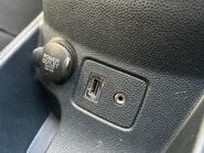 Ford Fiesta TITANIUM 32