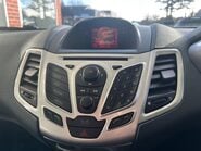 Ford Fiesta TITANIUM 26