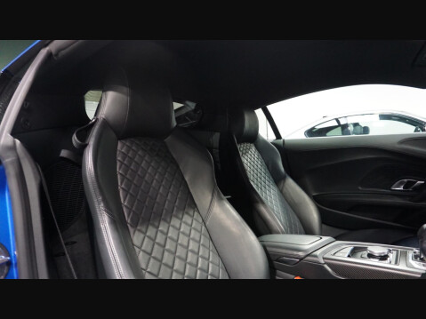 Audi R8 5.2 FSI V10 Plus S Tronic quattro Euro 6 (s/s) 2dr 23
