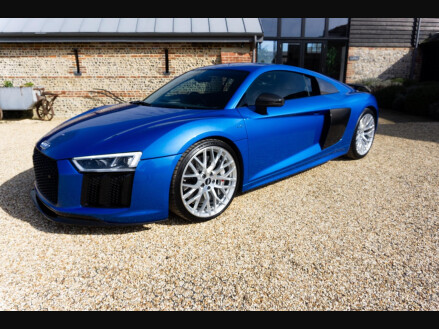 Audi R8 5.2 FSI V10 Plus S Tronic quattro Euro 6 (s/s) 2dr