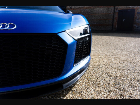 Audi R8 5.2 FSI V10 Plus S Tronic quattro Euro 6 (s/s) 2dr 5