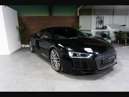 Audi R8 5.2 FSI V10 Plus S Tronic quattro Euro 6 (s/s) 2dr