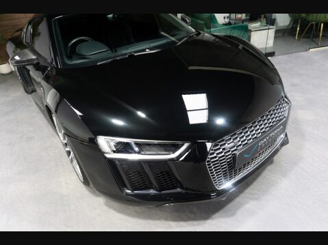 Audi R8 5.2 FSI V10 Plus S Tronic quattro Euro 6 (s/s) 2dr 9
