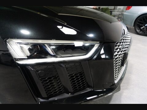 Audi R8 5.2 FSI V10 Plus S Tronic quattro Euro 6 (s/s) 2dr 10