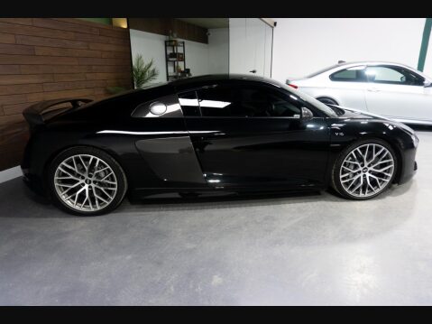 Audi R8 5.2 FSI V10 Plus S Tronic quattro Euro 6 (s/s) 2dr 12