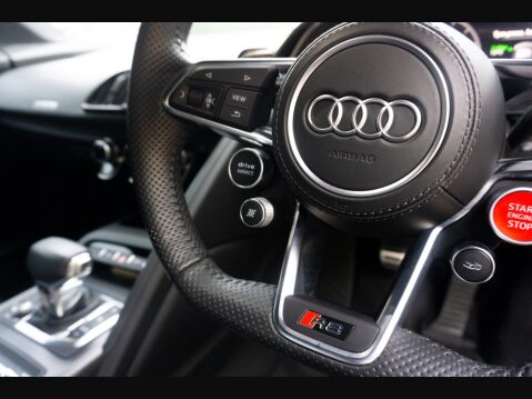 Audi R8 5.2 FSI V10 Plus S Tronic quattro Euro 6 (s/s) 2dr 37