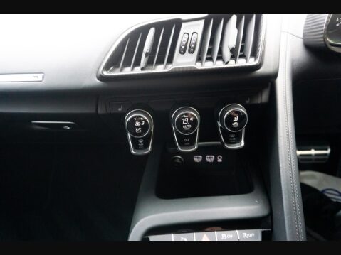 Audi R8 5.2 FSI V10 Plus S Tronic quattro Euro 6 (s/s) 2dr 49