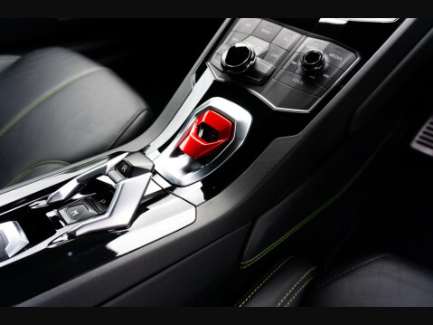 Lamborghini Huracan 5.2 V10 LP 610-4 LDF 4WD Euro 6 (s/s) 2dr 34