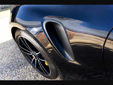 Porsche 911 3.7T 992 Turbo S PDK 4WD Euro 6 (s/s) 2dr 14