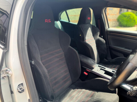 Renault Megane 1.8T R.S.300 EDC Euro 6 (s/s) 5dr 2