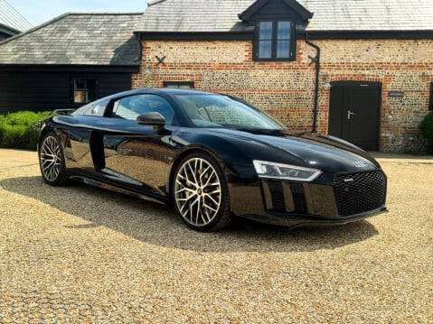 Audi R8 5.2 FSI V10 Plus S Tronic quattro Euro 6 (s/s) 2dr 4