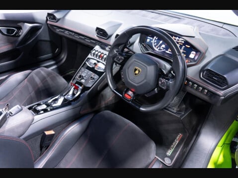 Lamborghini Huracan 5.2 V10 LP 610-4 Spyder LDF 4WD Euro 6 (s/s) 2dr 3