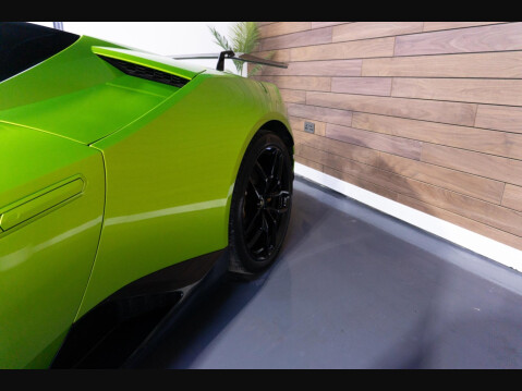 Lamborghini Huracan 5.2 V10 LP 610-4 Spyder LDF 4WD Euro 6 (s/s) 2dr 17