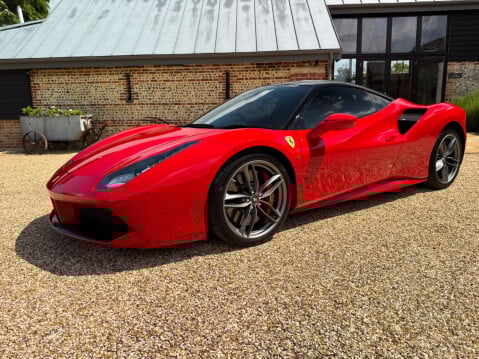 Ferrari 488 3.9T V8 GTB F1 DCT Euro 6 (s/s) 2dr 5